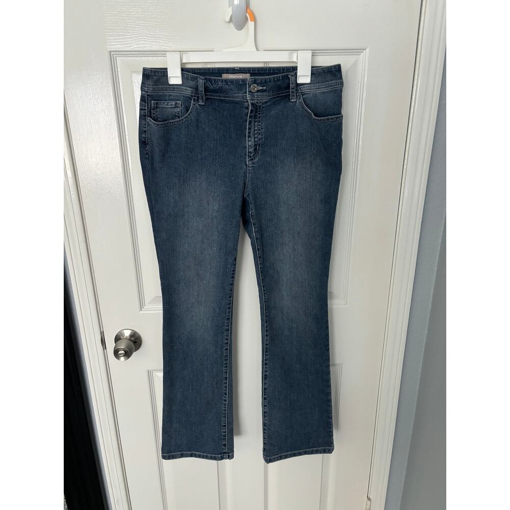 Women’s boot cut Chicos mid rise jeans size 8